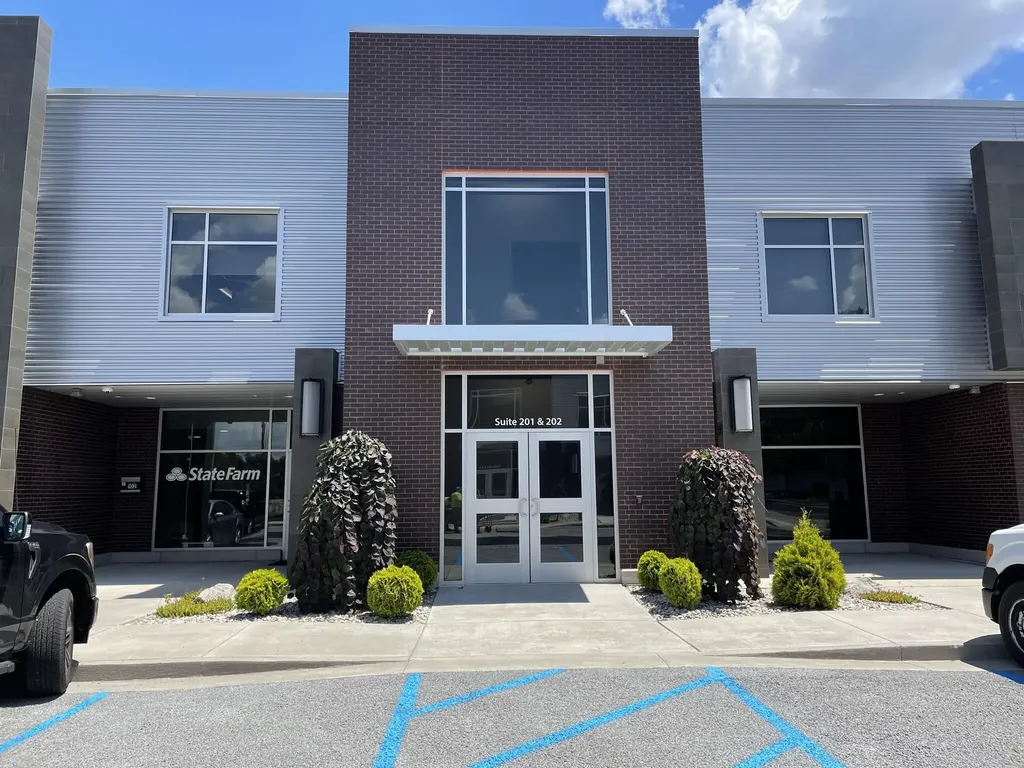 3090 Harrodsburg Road Lexington KY 40503