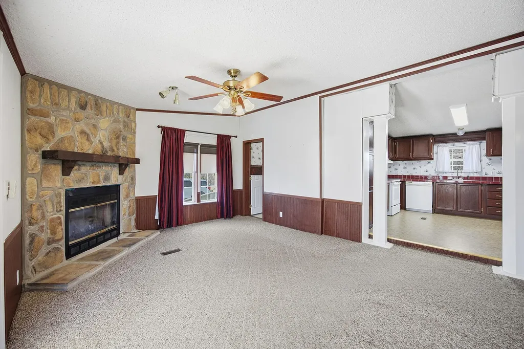 696 Wheat School Road Salvisa KY 40372