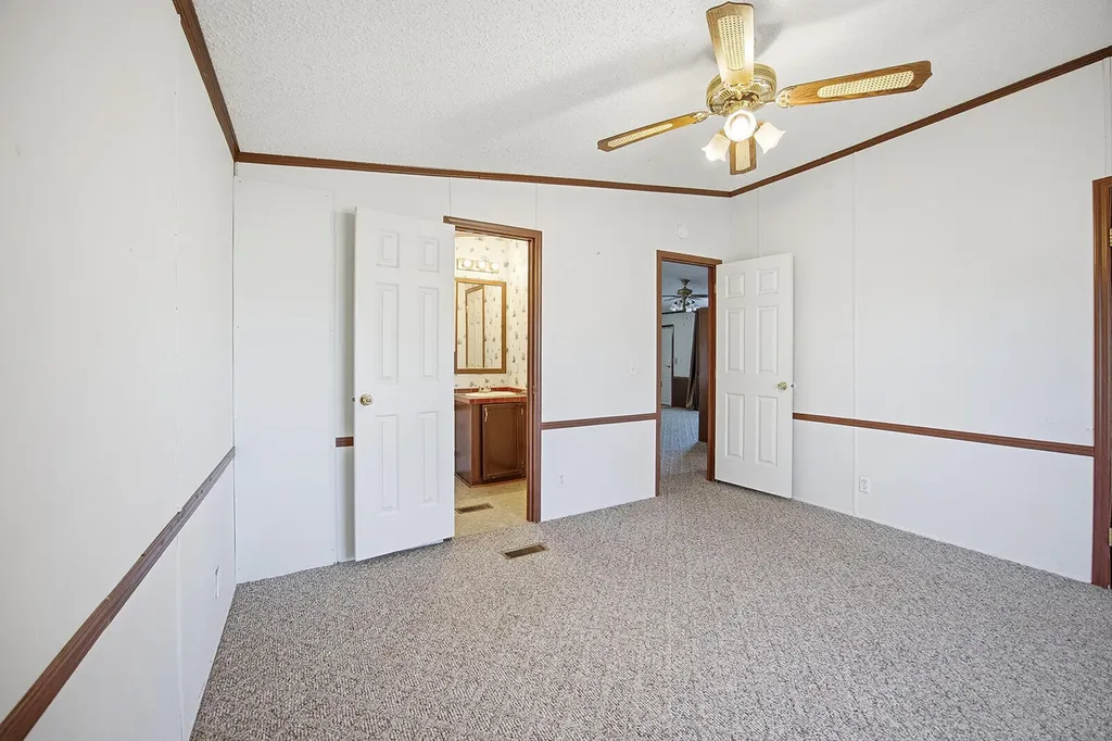 696 Wheat School Road Salvisa KY 40372