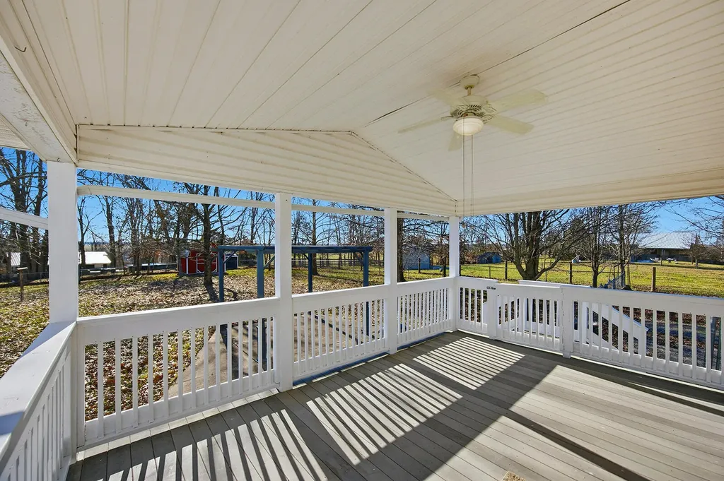 696 Wheat School Road Salvisa KY 40372