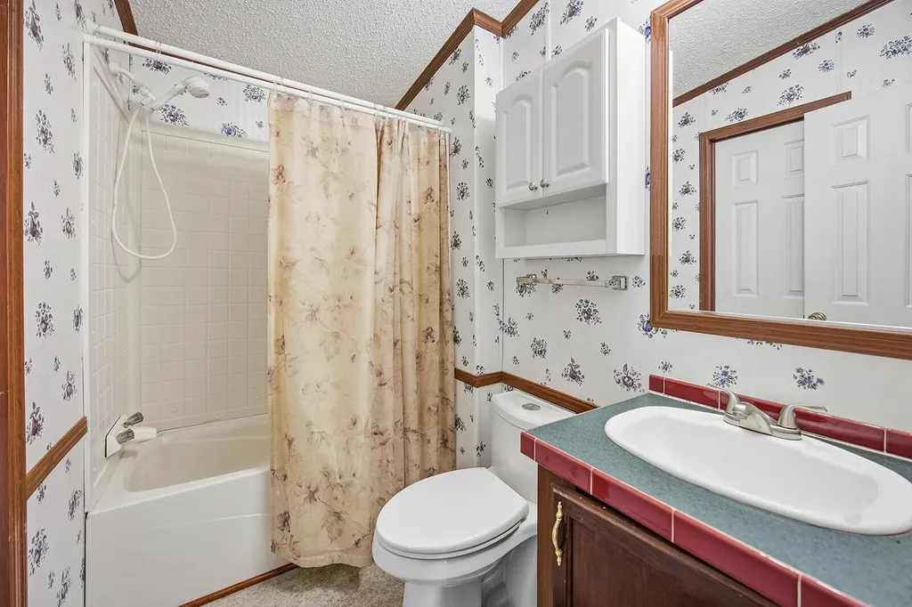 696 Wheat School Road Salvisa KY 40372