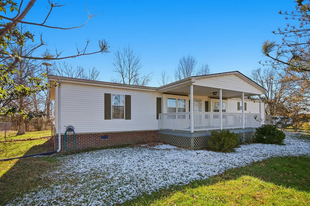 696 Wheat School Road Salvisa KY 40372