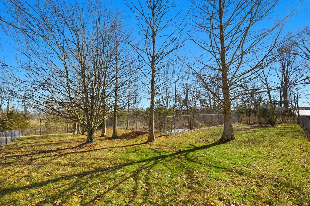 696 Wheat School Road Salvisa KY 40372