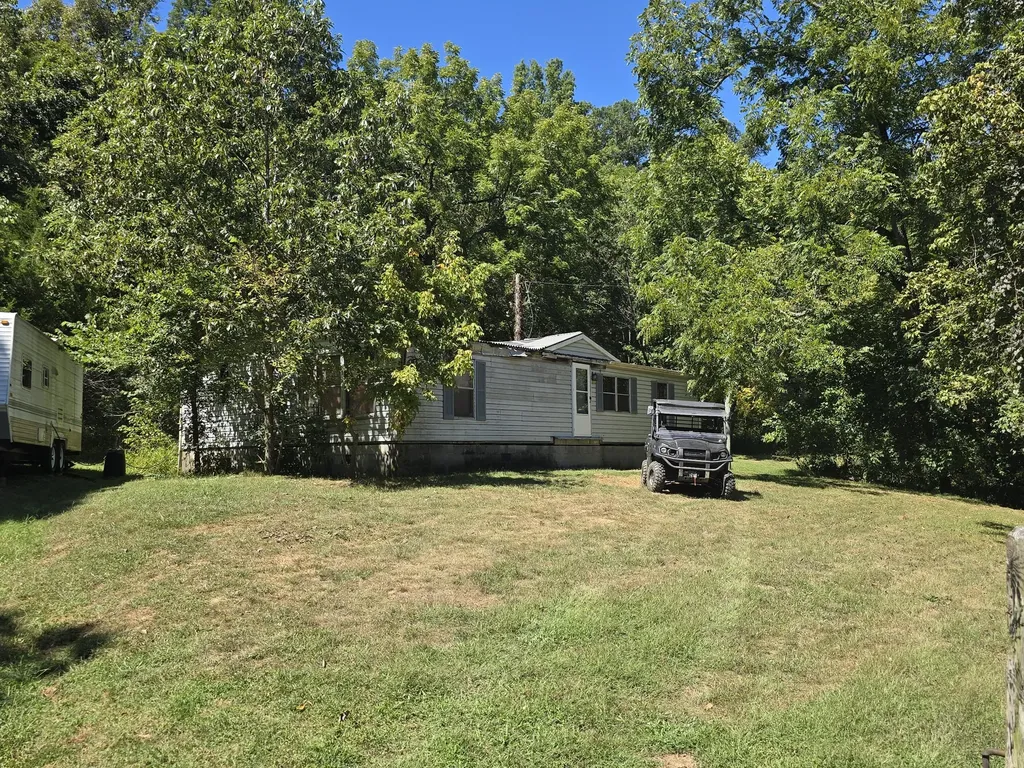 3201 Harp Pike Frankfort KY 40601