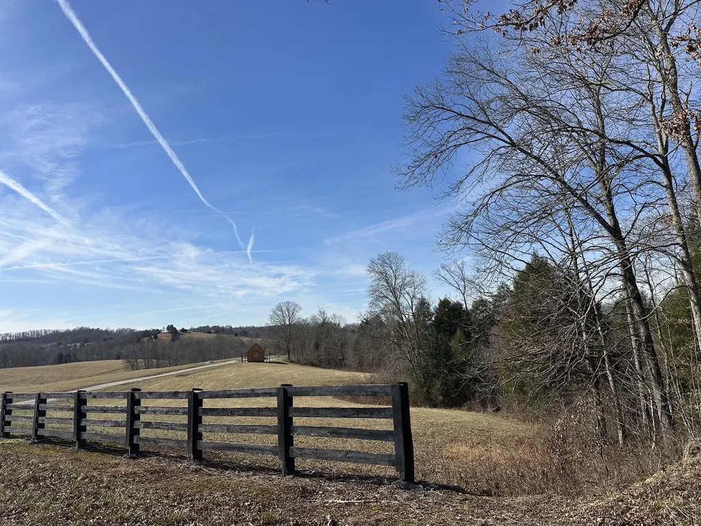 9B Baldwin Road Mckee KY 40447