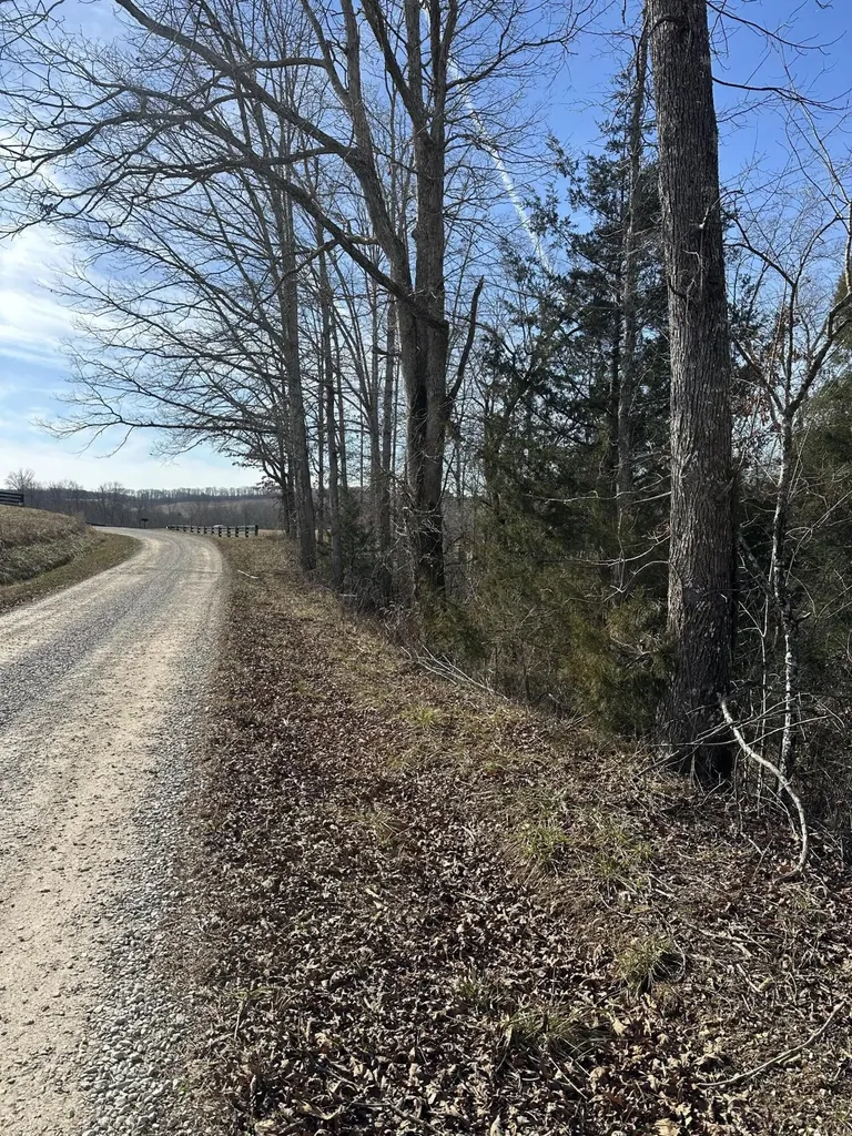 9B Baldwin Road Mckee KY 40447