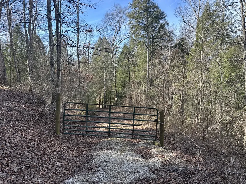 9C Baldwin Road Mckee KY 40447