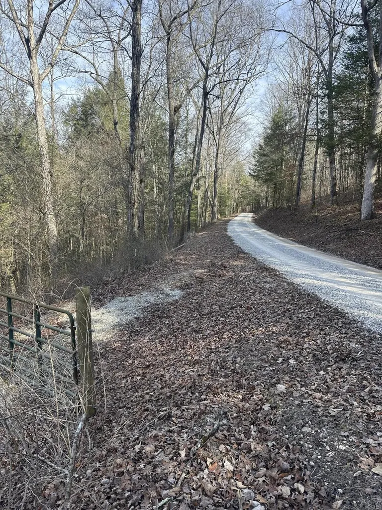 9C Baldwin Road Mckee KY 40447