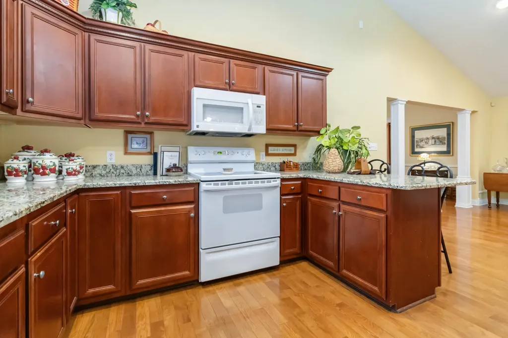 11 Pinnacle Pointe Somerset KY 42503