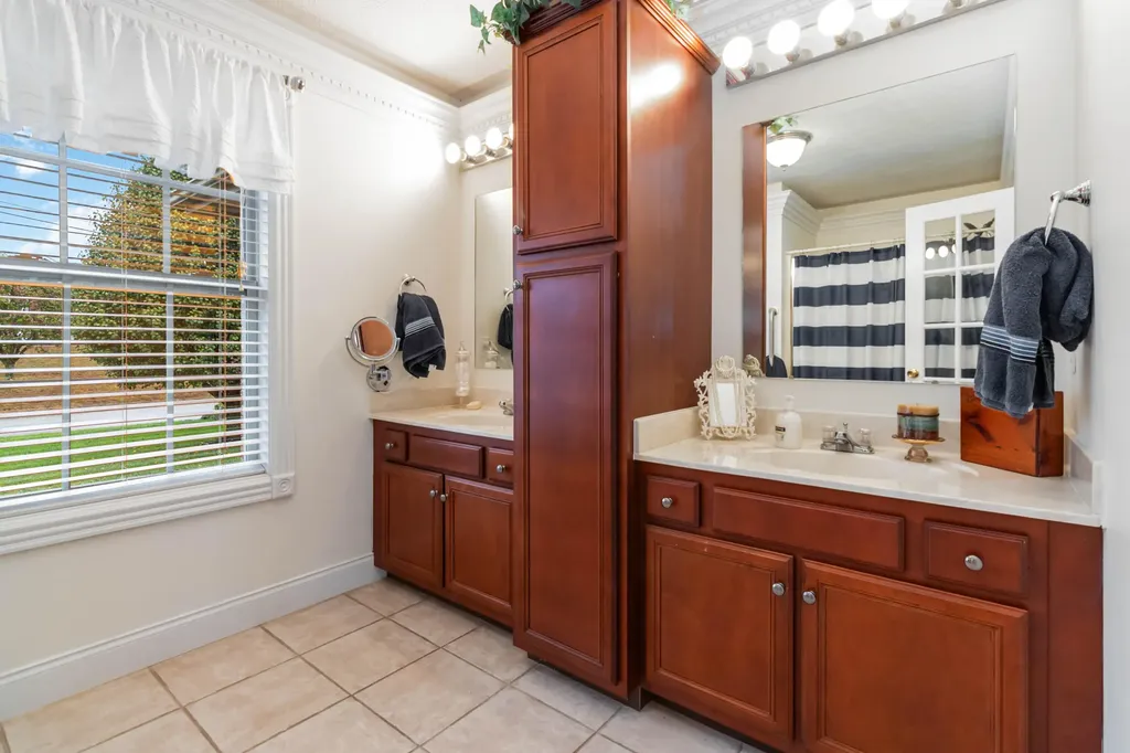 11 Pinnacle Pointe Somerset KY 42503