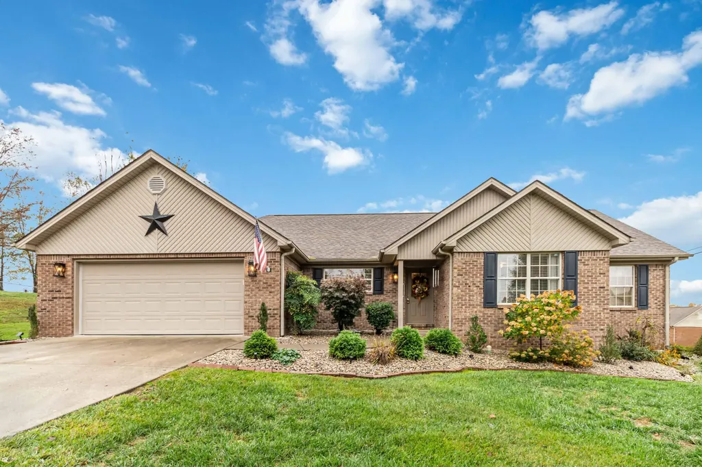 11 Pinnacle Pointe Somerset KY 42503