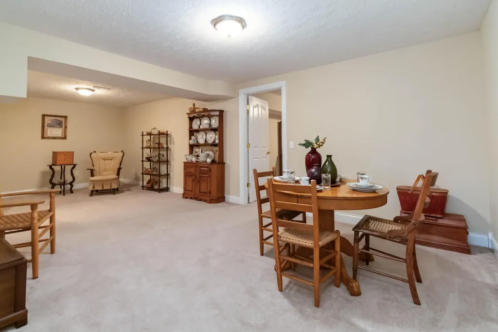 11 Pinnacle Pointe Somerset KY 42503
