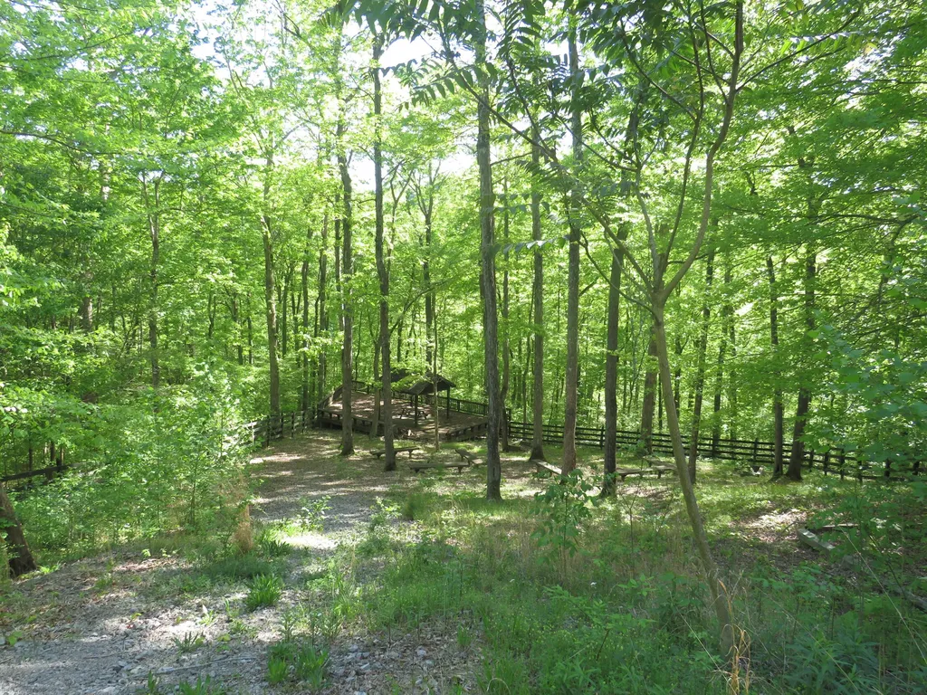9999 Lots 225, 227, 228231 Stillwater Russell Springs KY 42642
