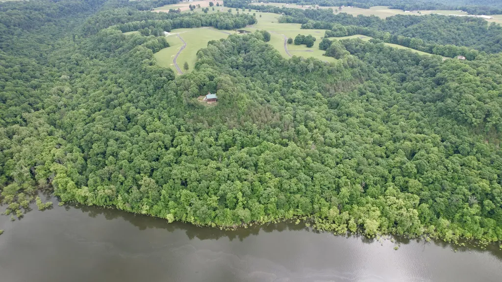 9999 Lots 225, 227, 228231 Stillwater Russell Springs KY 42642