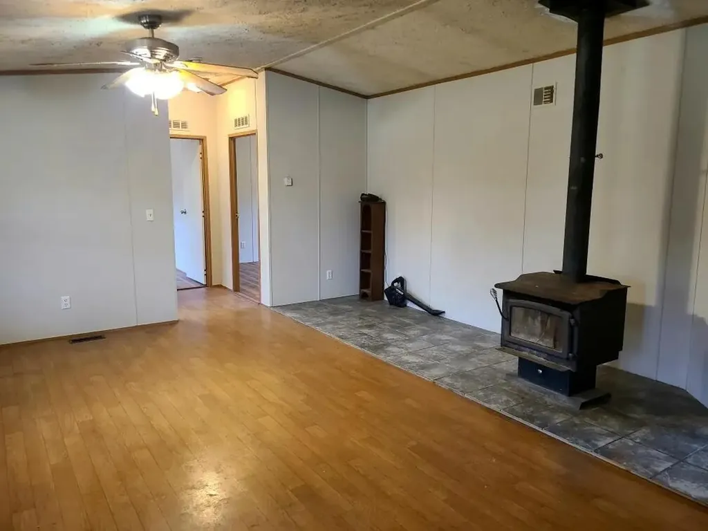 Parcel 1 & 2 Lazy Bee Lane Vanceburg KY 41179
