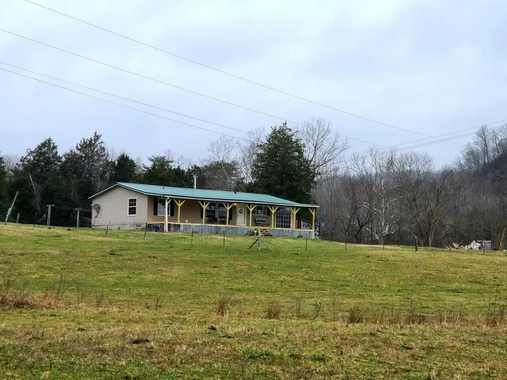 Parcel 1 & 2 Lazy Bee Lane Vanceburg KY 41179