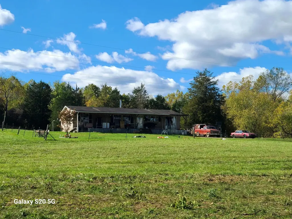 Parcel 1 & 2 Lazy Bee Lane Vanceburg KY 41179