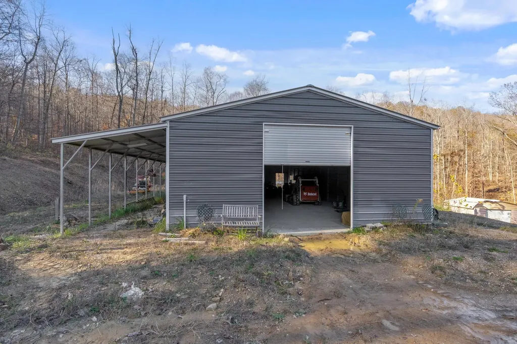 Parcel 1 & 2 Lazy Bee Lane Vanceburg KY 41179