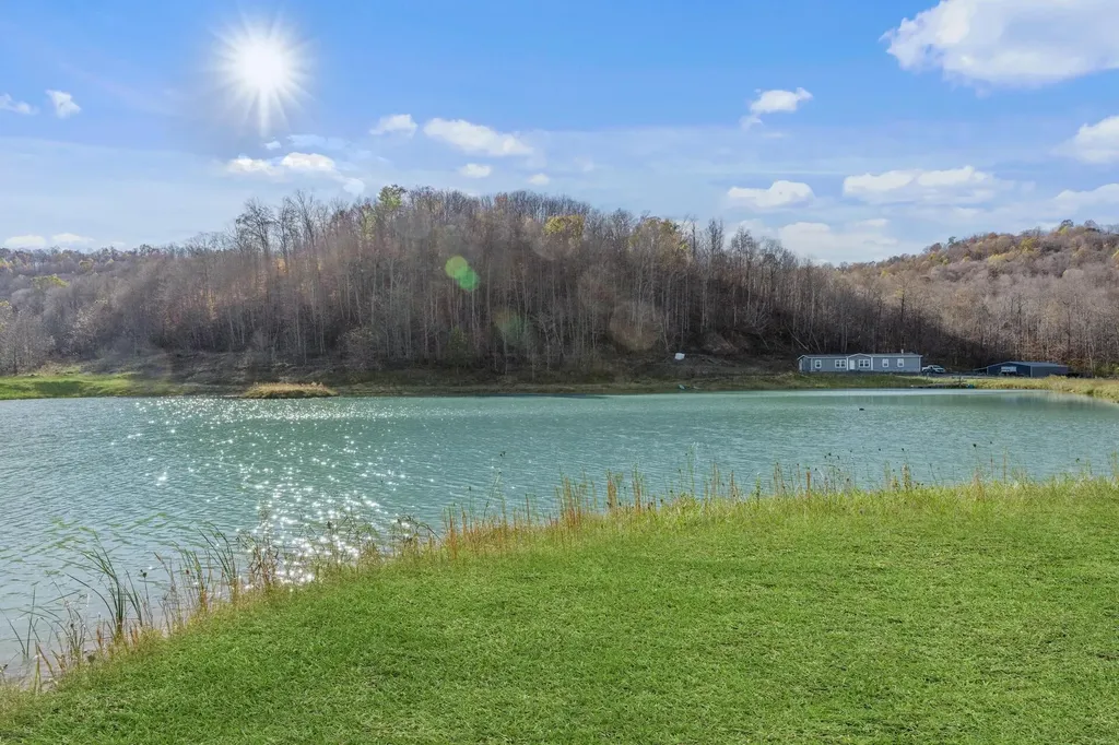 Parcel 1 & 2 Lazy Bee Lane Vanceburg KY 41179