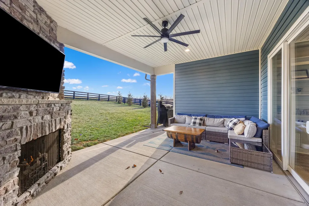 700 Shelburne Way Nicholasville KY 40356