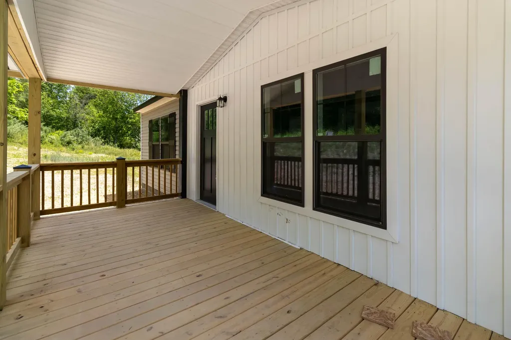 1776 Little Wolf Creek Road Williamsburg KY 40769