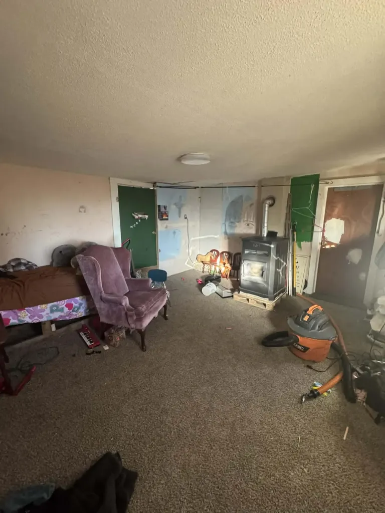9842 Russell Springs Road Russell Springs KY 42642