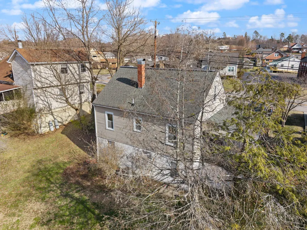 511 S Dixie Street London KY 40741