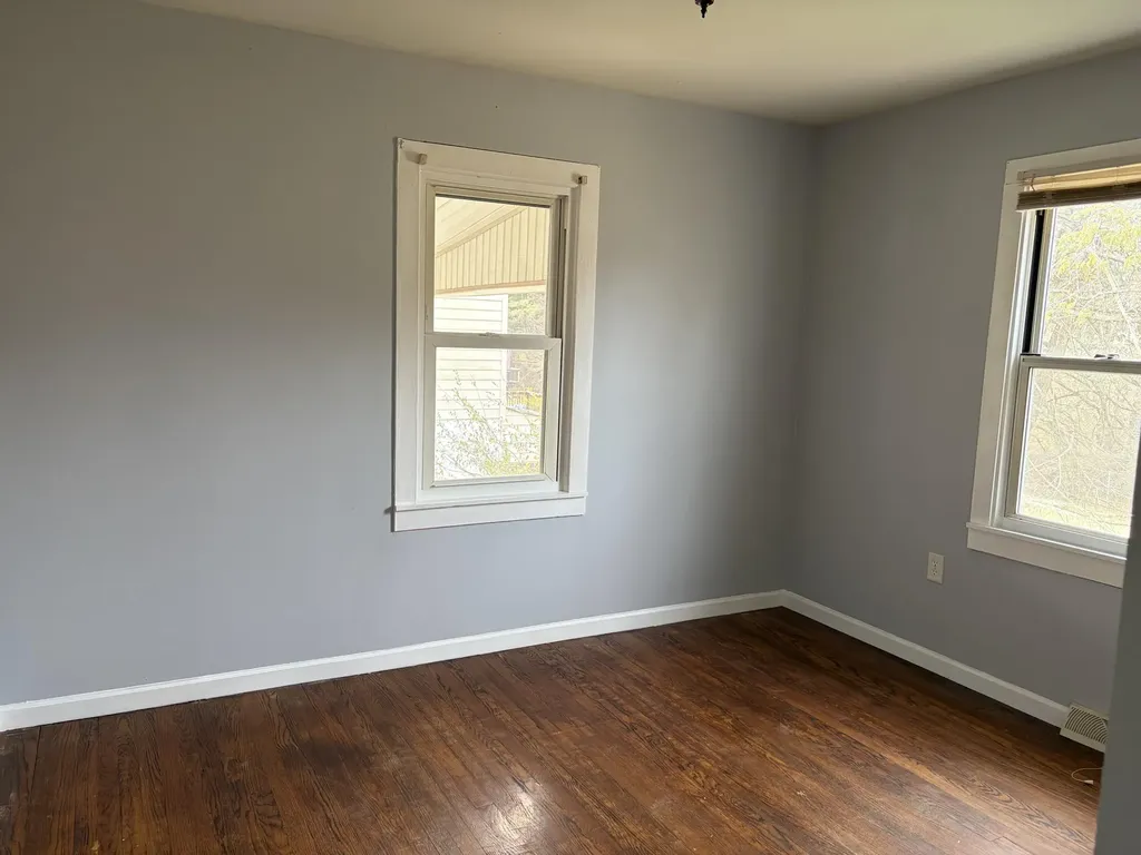 511 S Dixie Street London KY 40741