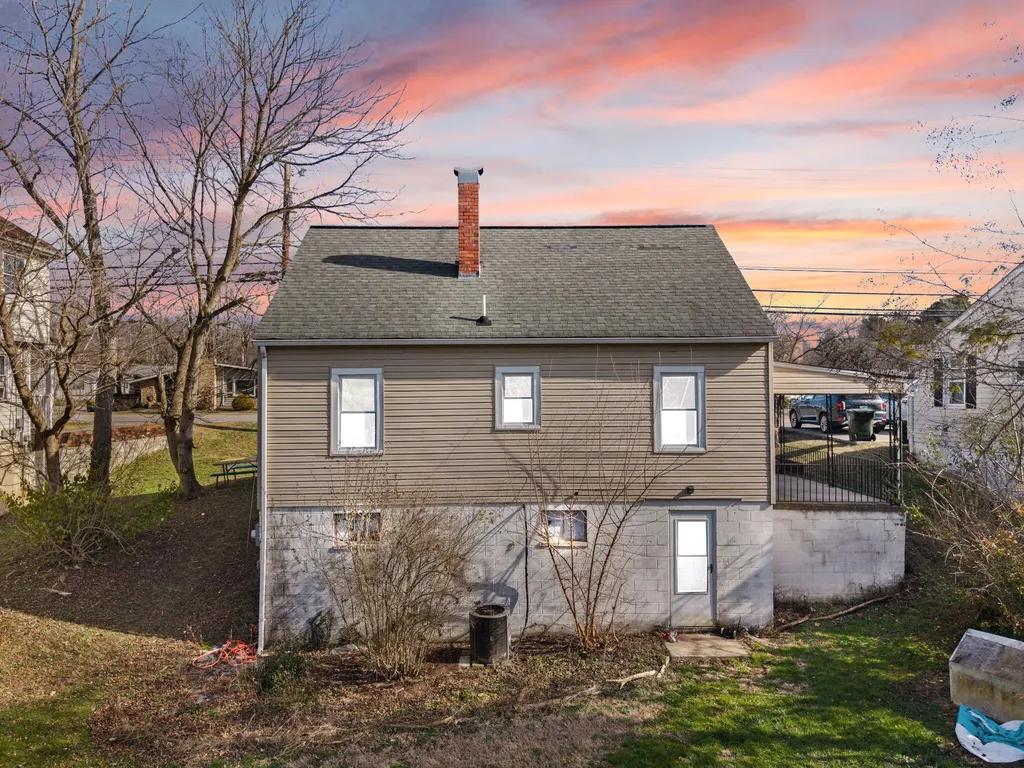 511 S Dixie Street London KY 40741