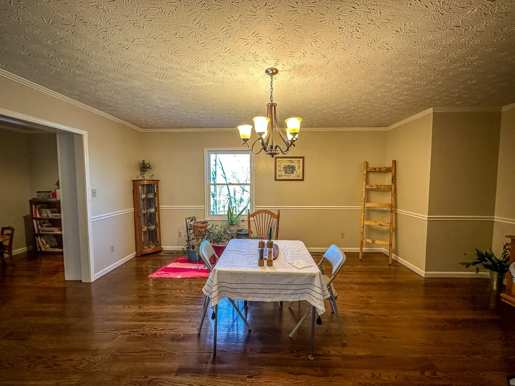 222 Park Hill Avenue Barbourville KY 40906