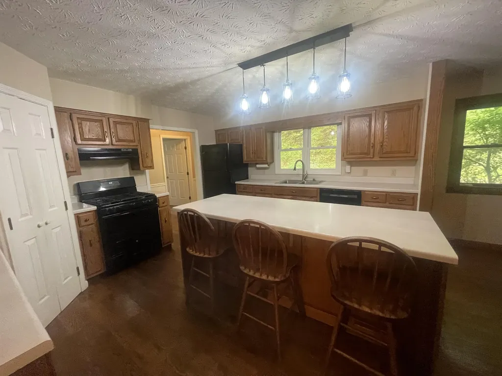 222 Park Hill Avenue Barbourville KY 40906