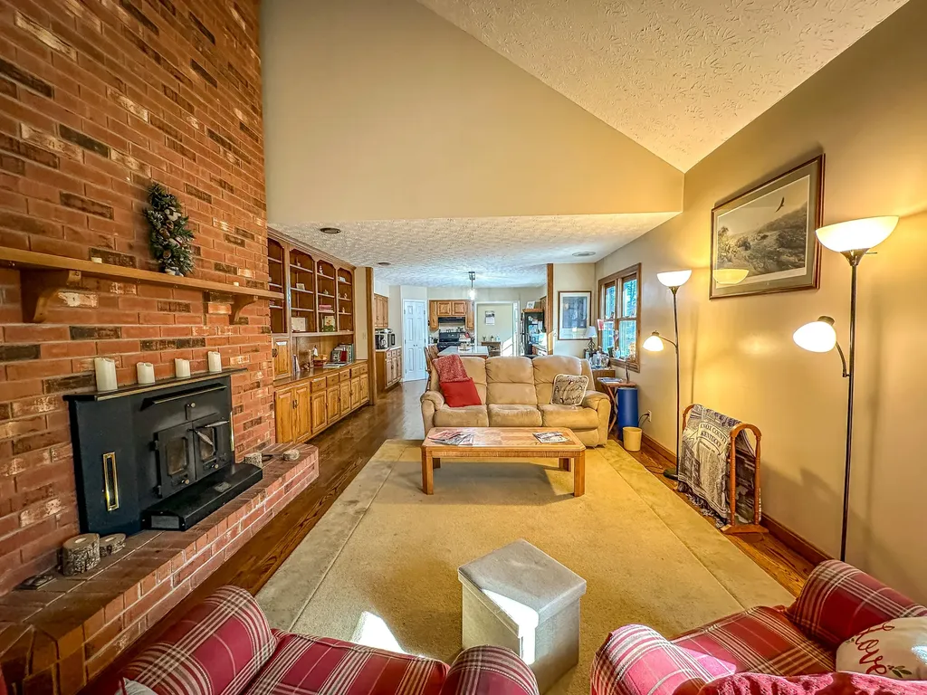 222 Park Hill Avenue Barbourville KY 40906