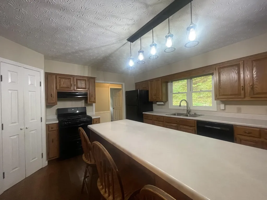 222 Park Hill Avenue Barbourville KY 40906