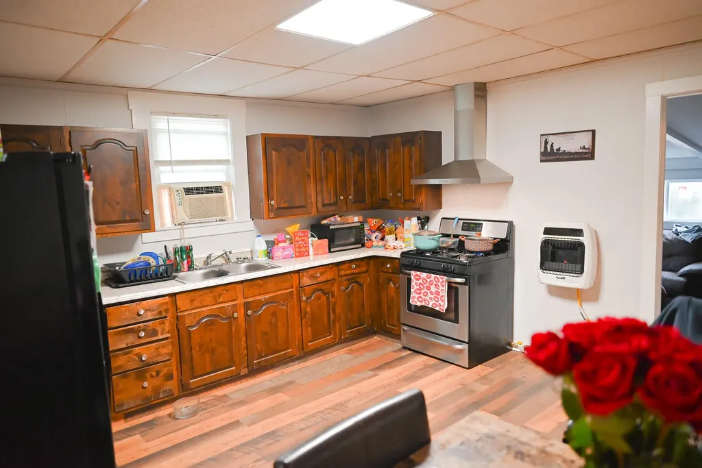 132 Virginia Avenue Paris KY 40361