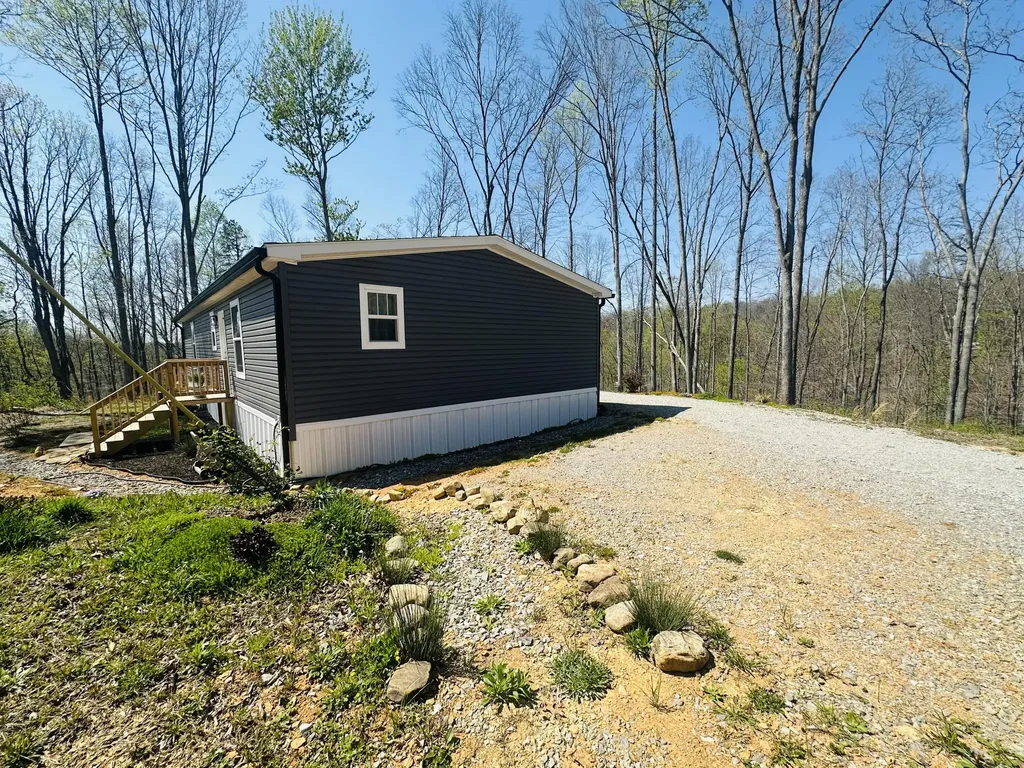 111 Sycamore Road London KY 40741