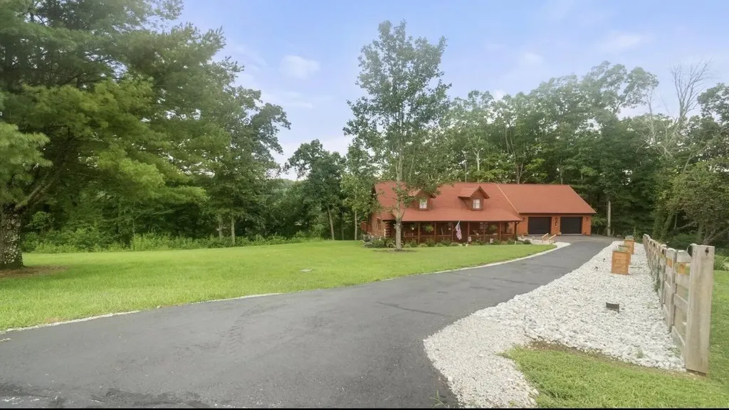396 Laurel Wood Drive Nancy KY 42544