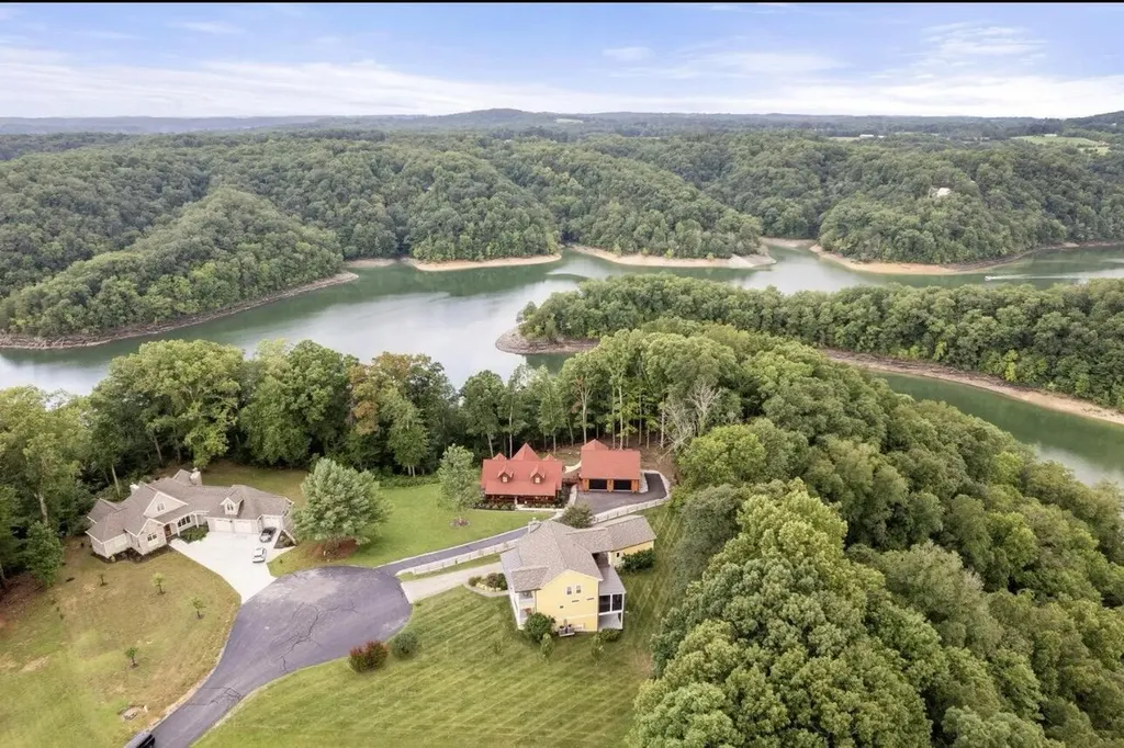 396 Laurel Wood Drive Nancy KY 42544