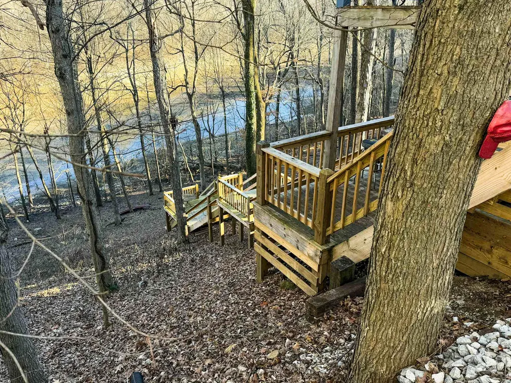 601 Indian Ridge Road Falls Of Rough KY 40119