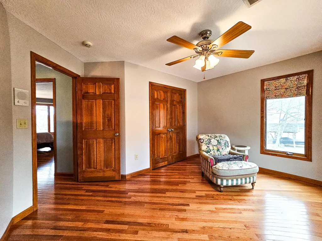 601 Indian Ridge Road Falls Of Rough KY 40119