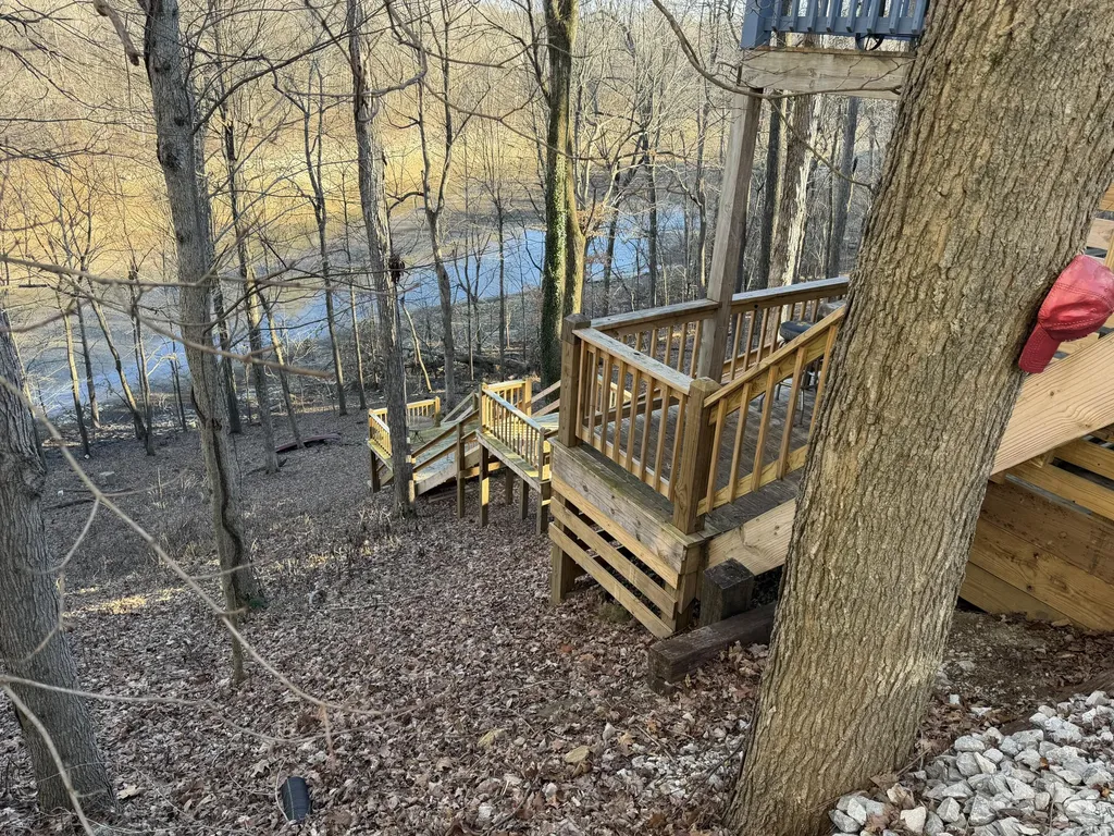601 Indian Ridge Road Falls Of Rough KY 40119