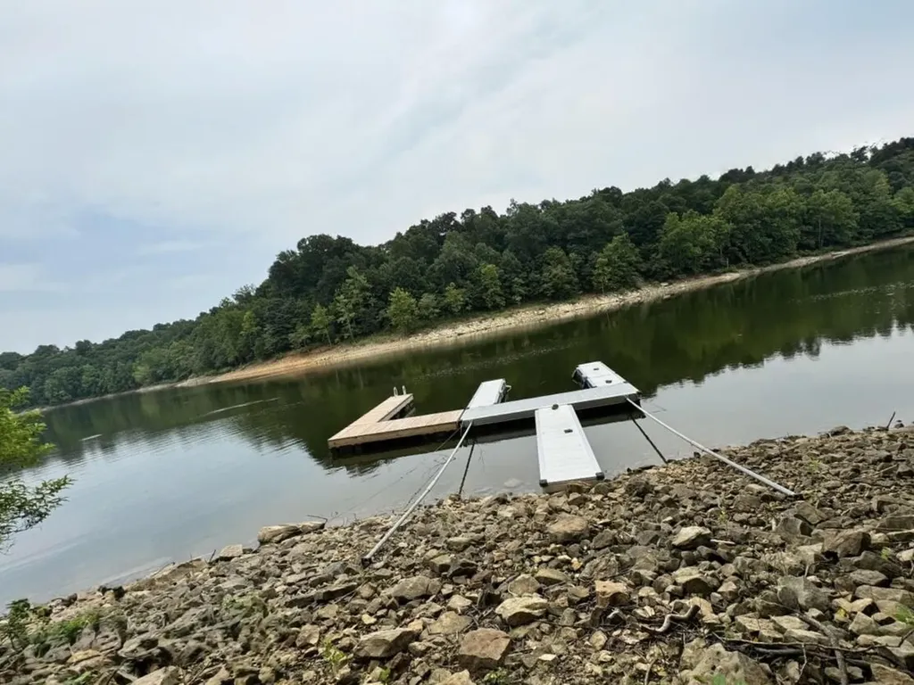 601 Indian Ridge Road Falls Of Rough KY 40119