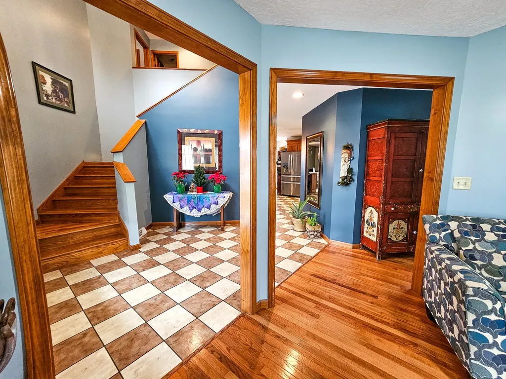 601 Indian Ridge Road Falls Of Rough KY 40119