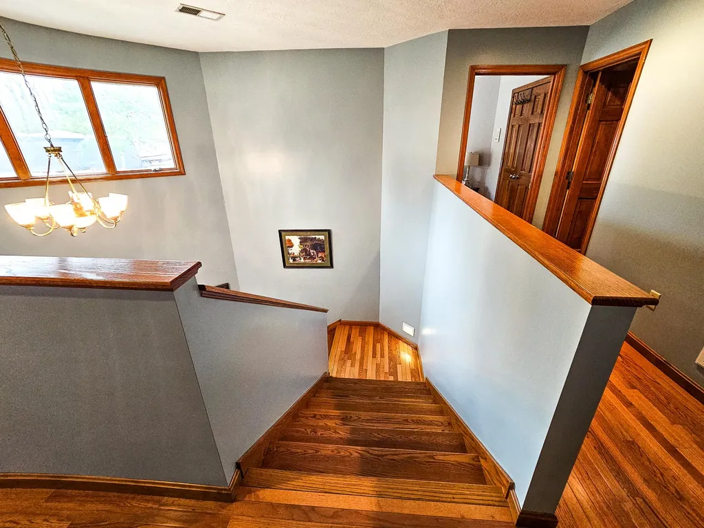 601 Indian Ridge Road Falls Of Rough KY 40119