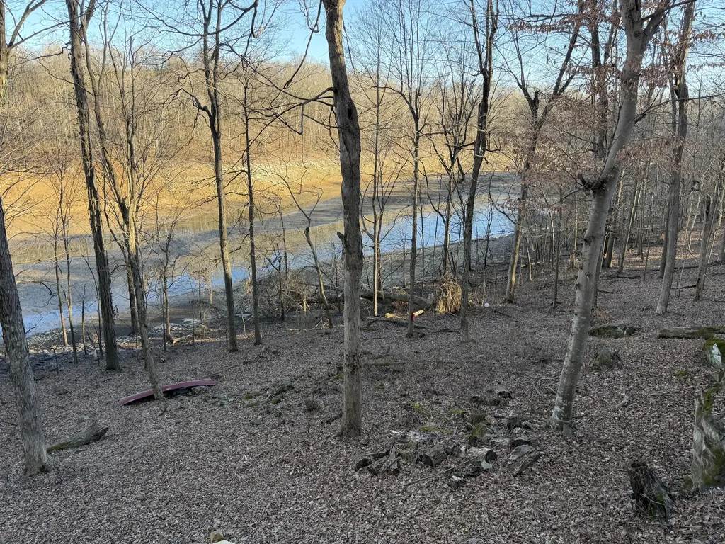 601 Indian Ridge Road Falls Of Rough KY 40119