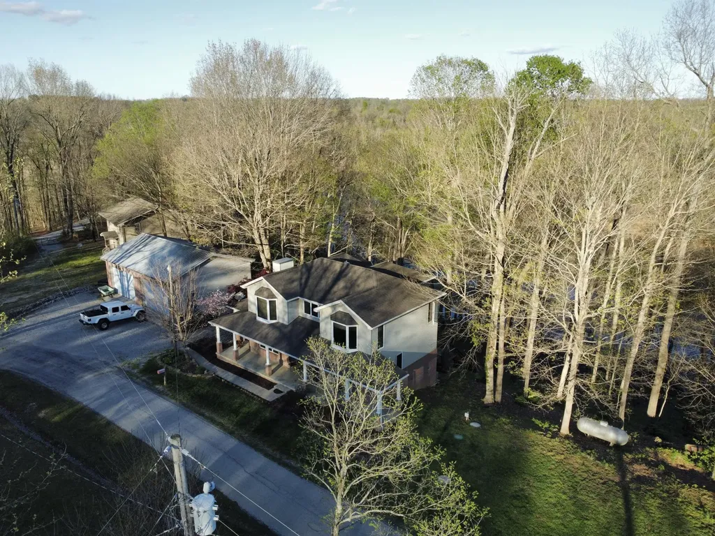 601 Indian Ridge Road Falls Of Rough KY 40119