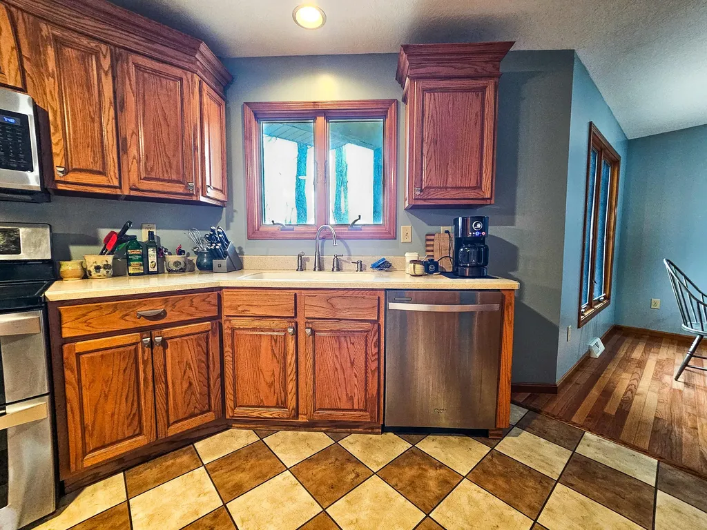 601 Indian Ridge Road Falls Of Rough KY 40119