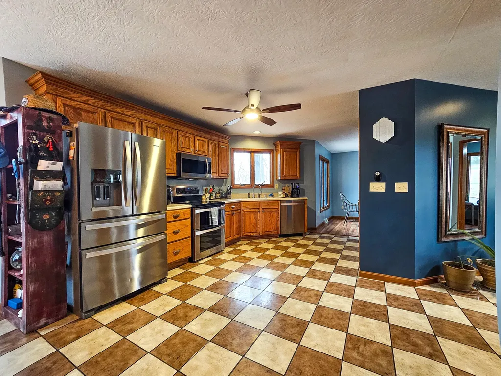 601 Indian Ridge Road Falls Of Rough KY 40119
