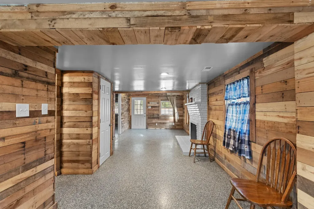 1494 Amster Grove Road Winchester KY 40391