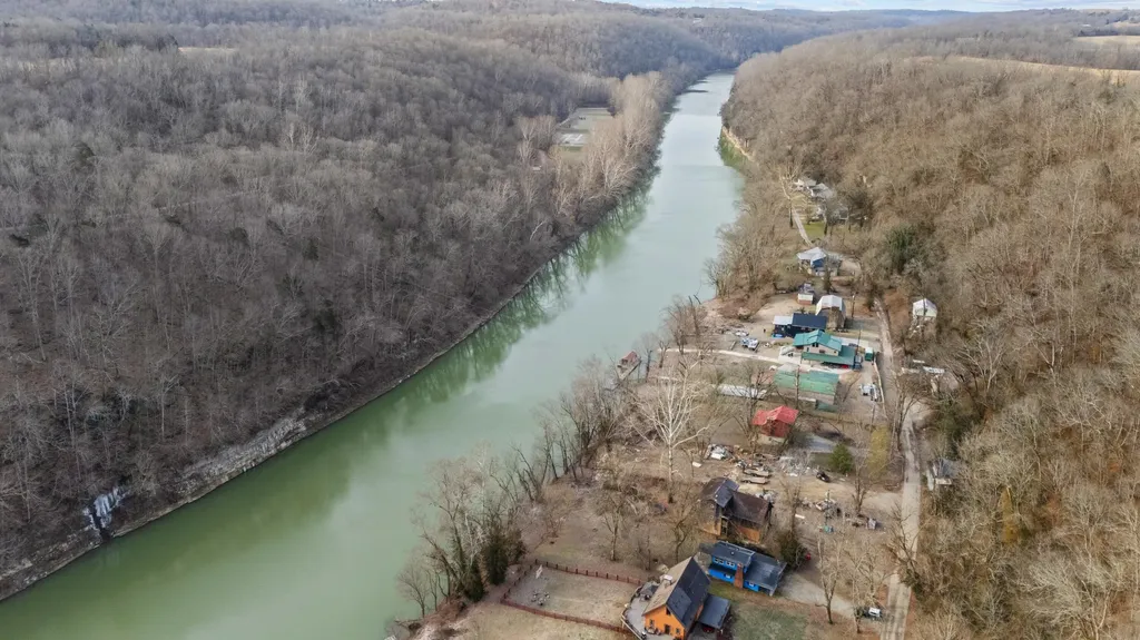 1494 Amster Grove Road Winchester KY 40391