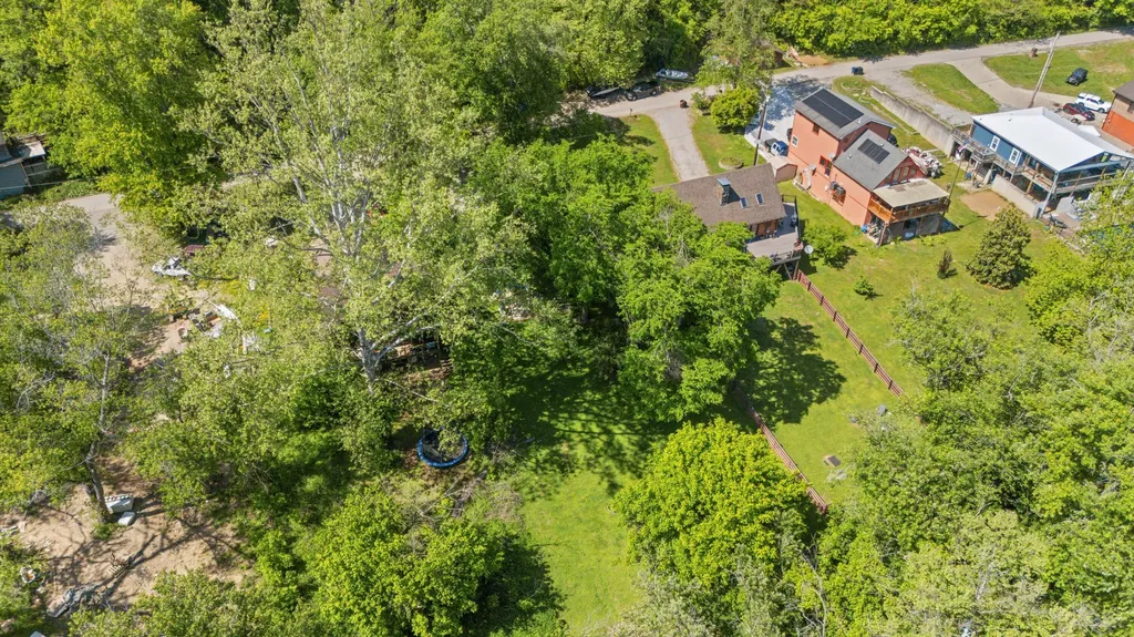 1494 Amster Grove Road Winchester KY 40391